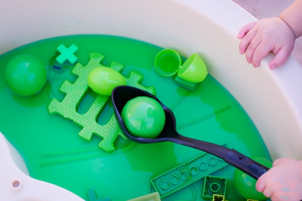  25 sjove grønne farveaktiviteter for børnehavebørn